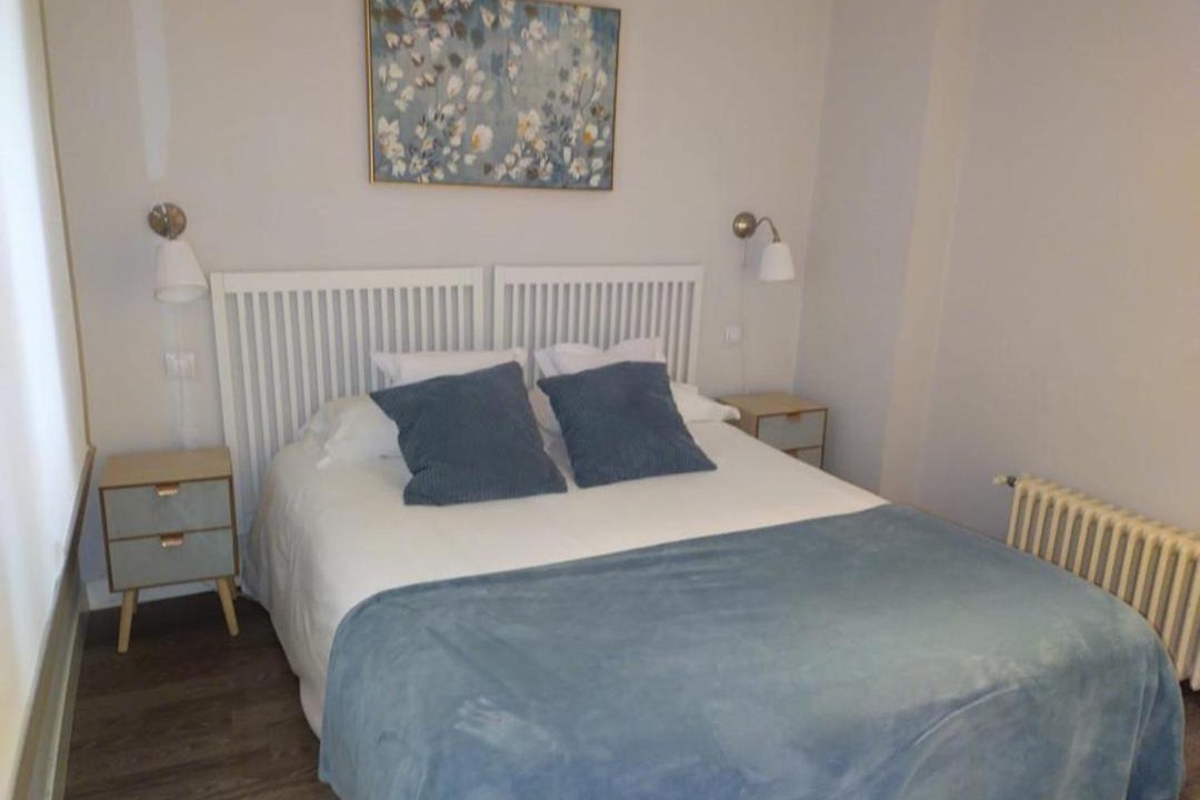 Photo of Bedroom in Castellana