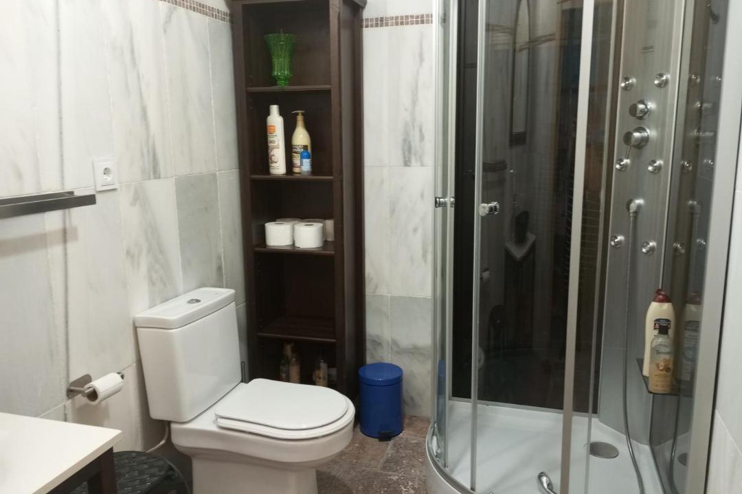 Photo of Bathroom in Marron