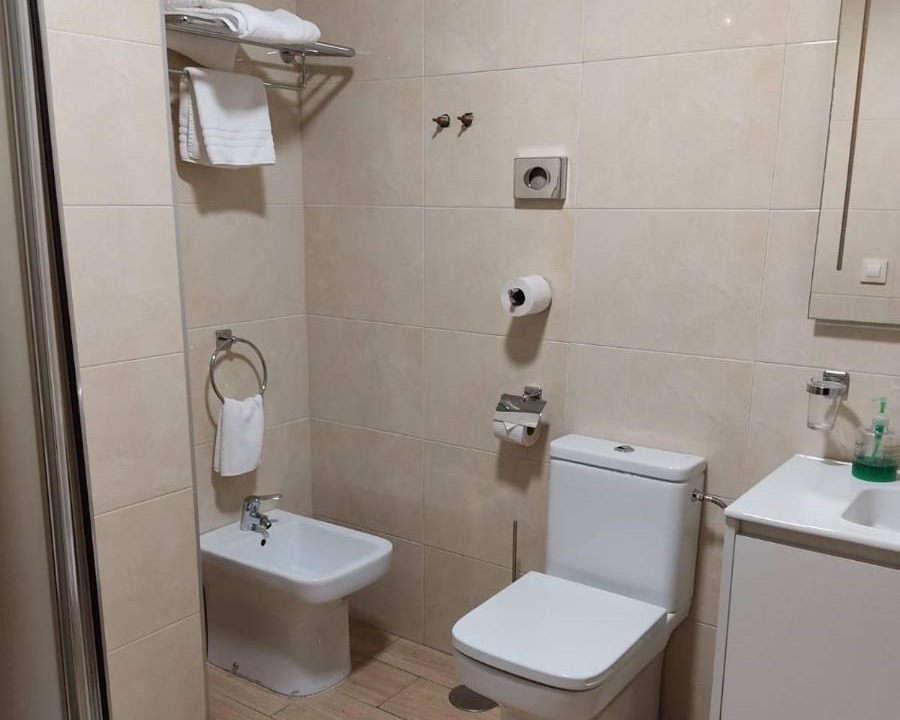 Photo of Bathroom in Candas
