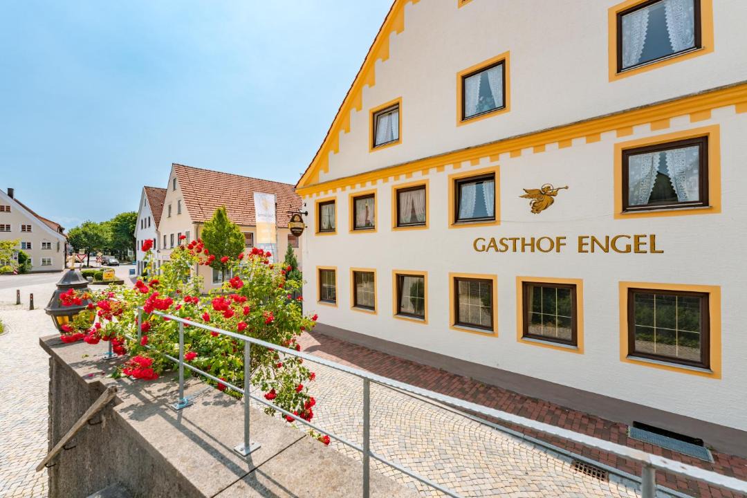 Photo of Others in Obergunzburg