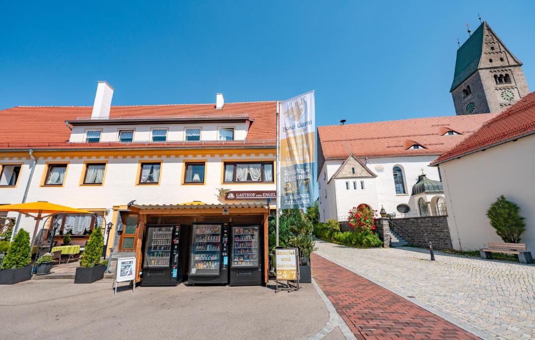 Photo of Others in Obergunzburg