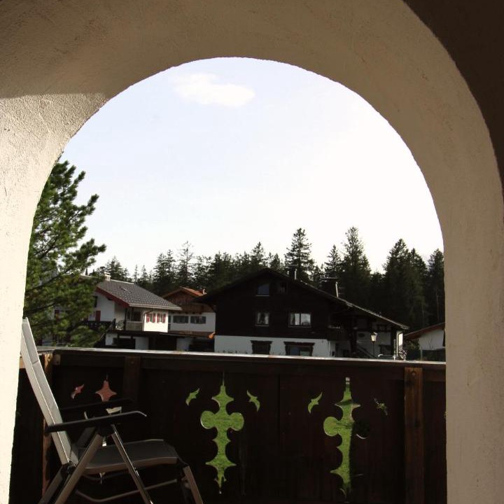 Photo of Others in Kruen