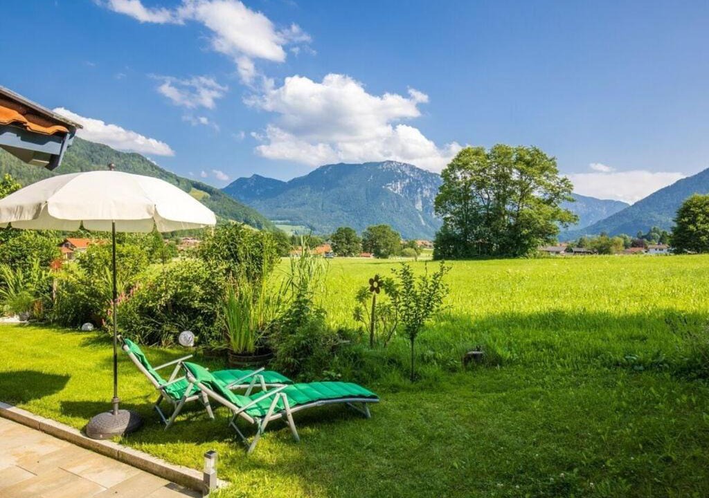 Photo of Outdoor in Bibelod