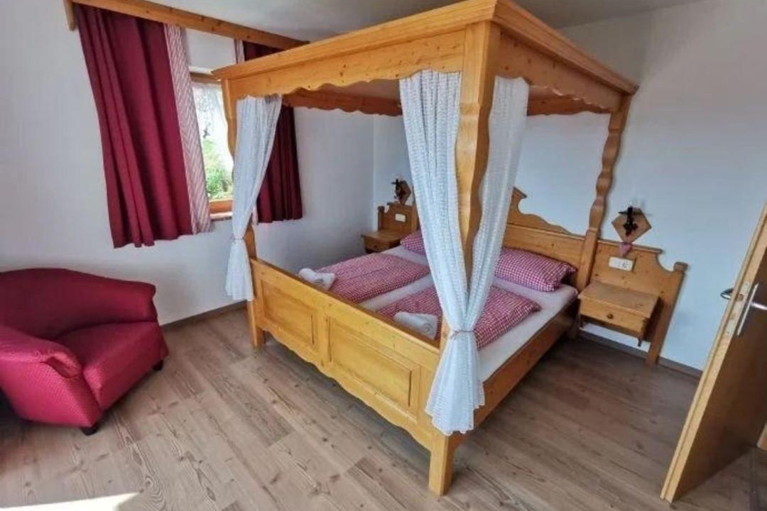 Photo of Bedroom in Glashutt