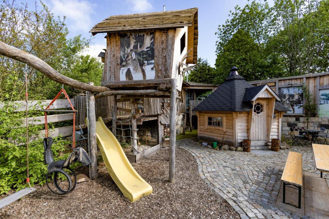 Photo of Others in Germaringen