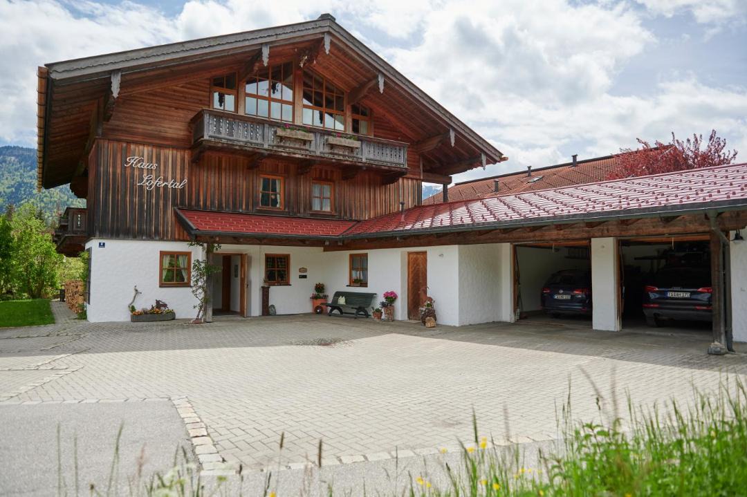 Photo of Others in Groissenbach