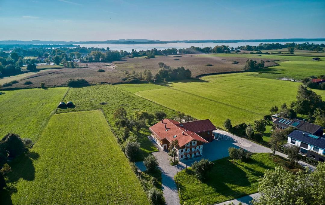 Photo of Others in Uebersee