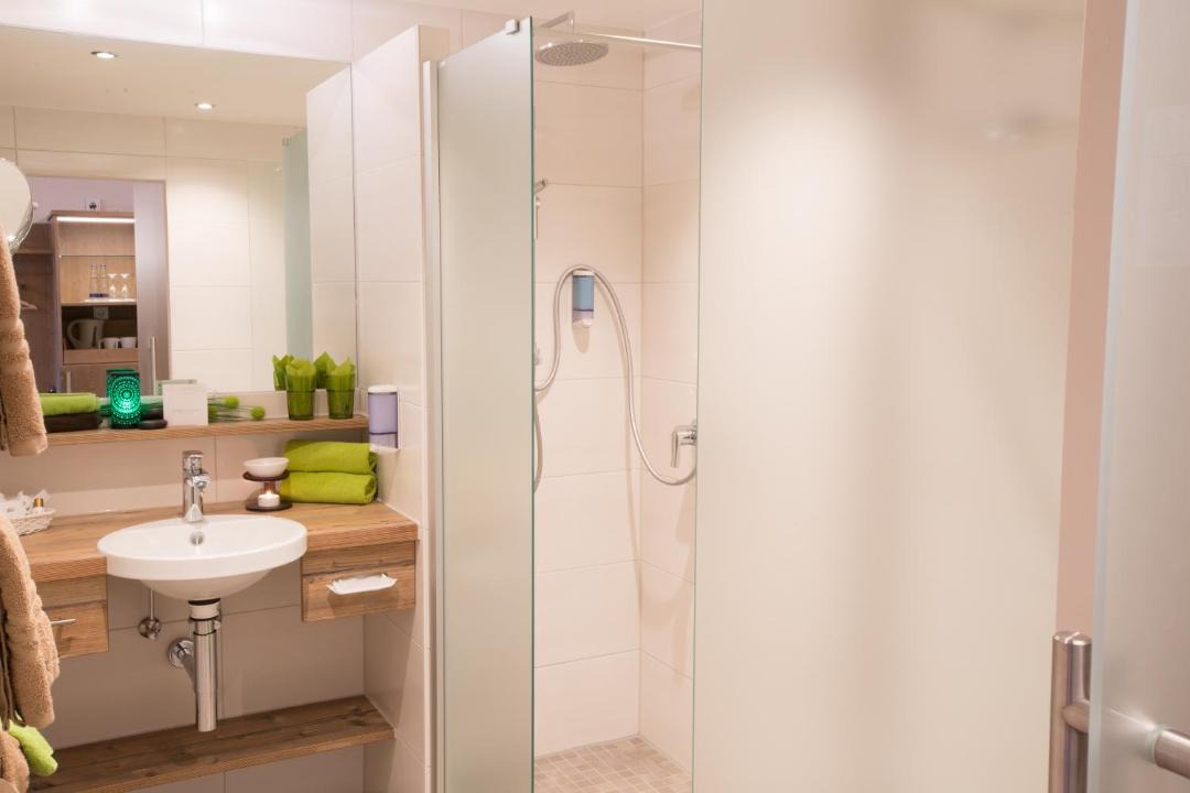 Photo of Bathroom in Horn
