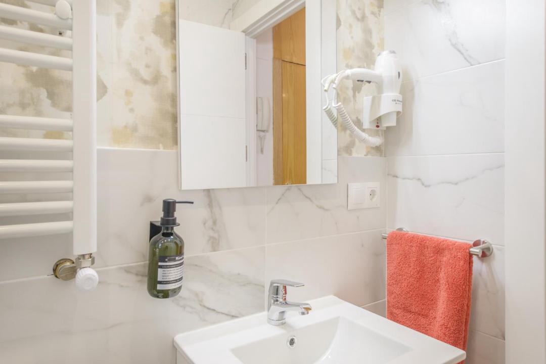 Photo of Bathroom in Malasana