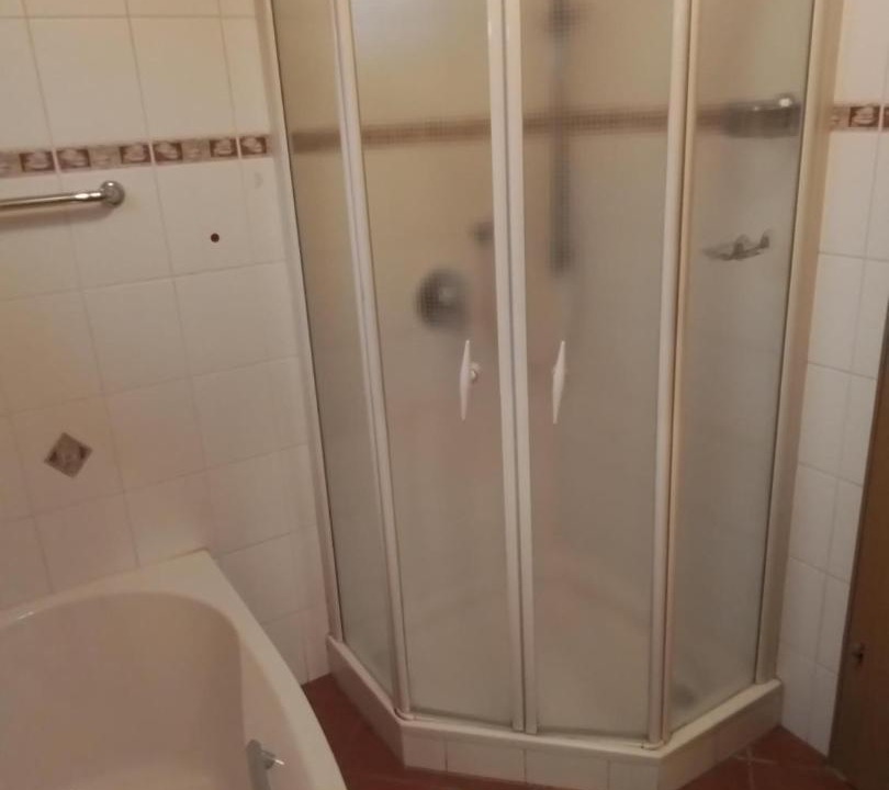 Photo of Bathroom in Noerdlingen