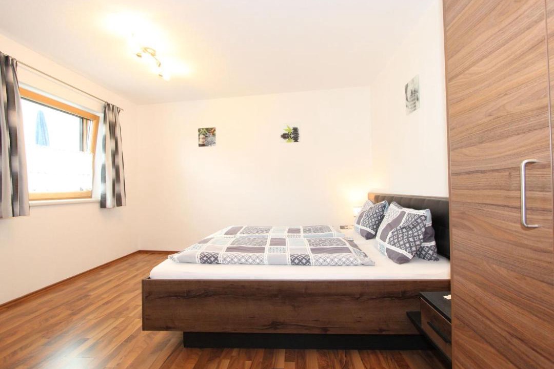 Photo of Bedroom in Emberg