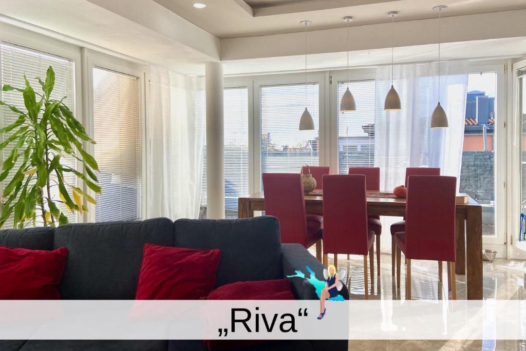 Photo of Livingroom in Reutin