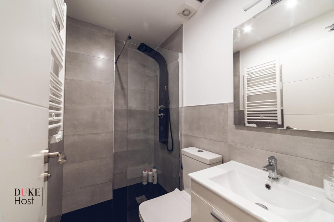 Photo of Bathroom in Atocha
