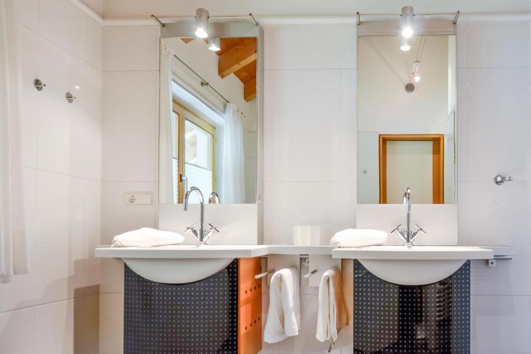 Photo of Bathroom in Mathon