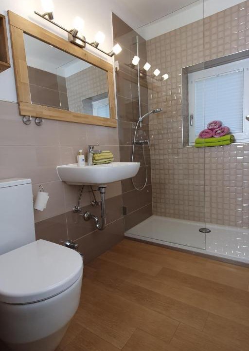 Photo of Bathroom in Winkl