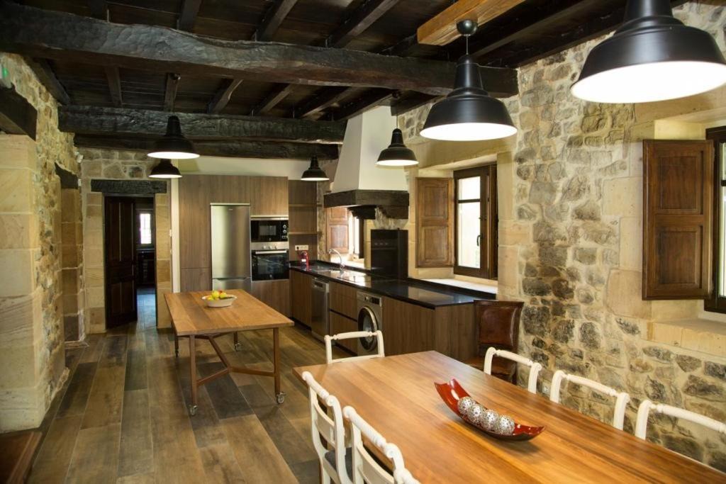 Photo of Kitchen in Villacarriedo