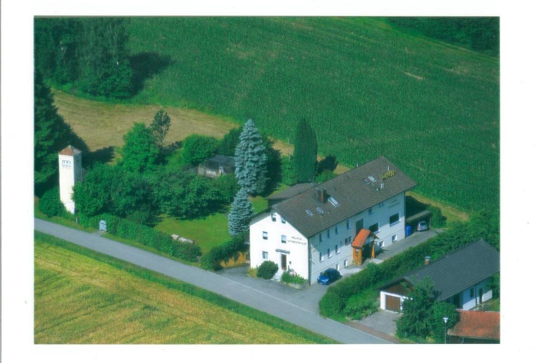 Photo of Others in Cham
