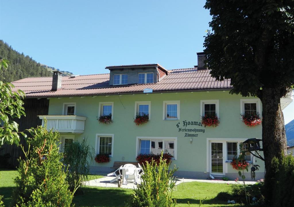 Photo of Buildings in Bach