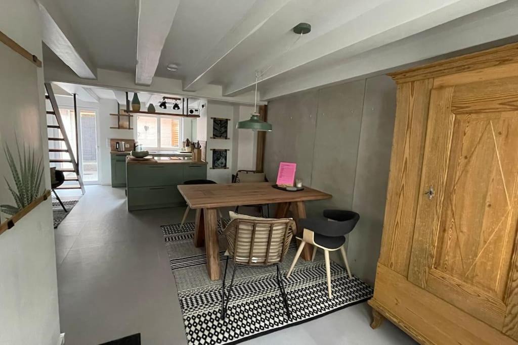 Photo of Livingroom in Old Town