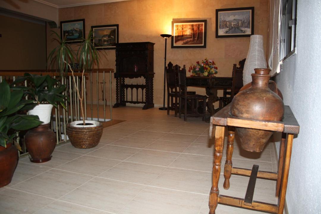 Photo of Others in Martinamor