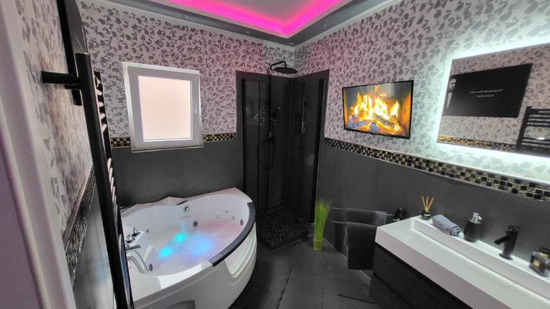 Photo of Bathroom in Bachviertel