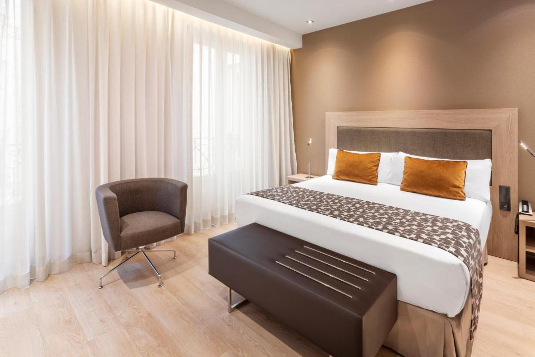 Photo of Bedroom in Literary Quarter