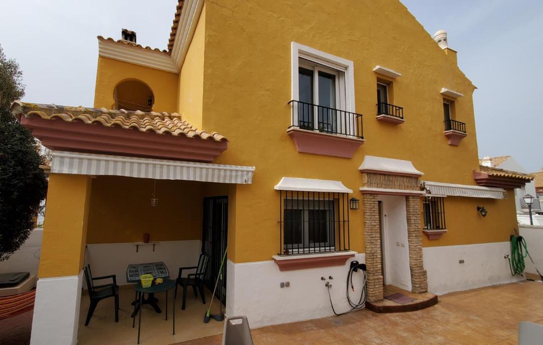 Photo of Buildings in Bolonia