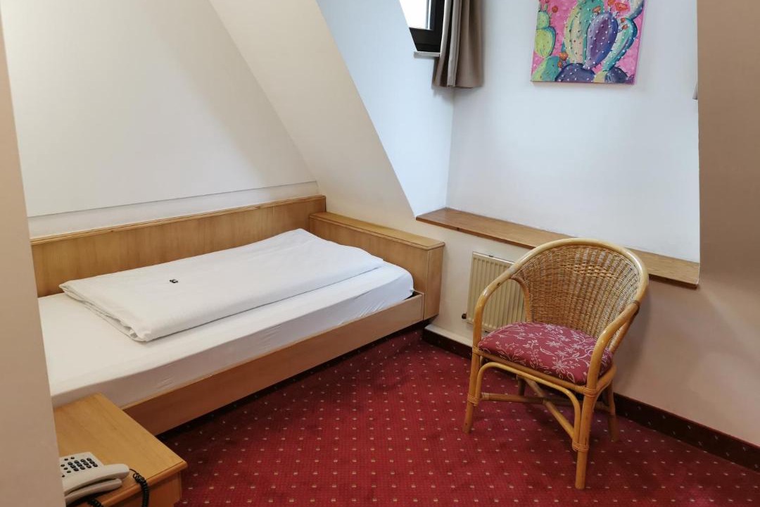 Photo of Bedroom in Moembris
