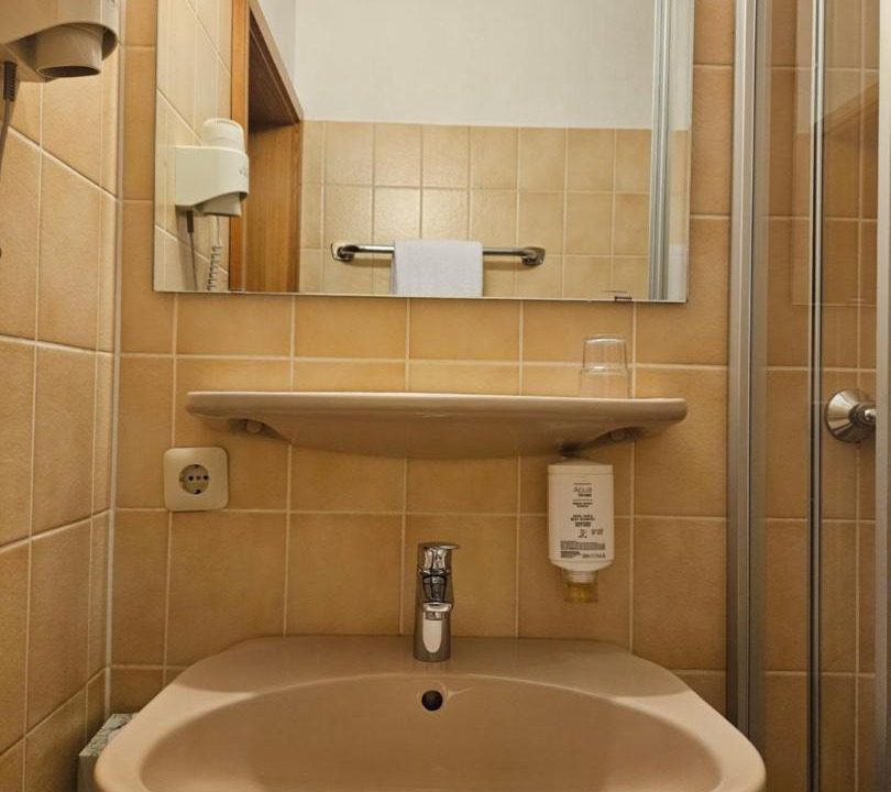 Photo of Bathroom in Moembris