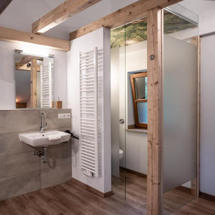 Photo of Bathroom in Regen