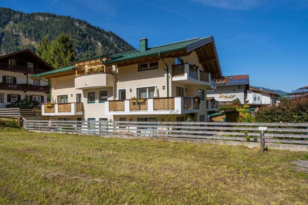 Photo of Others in Mayrhofen