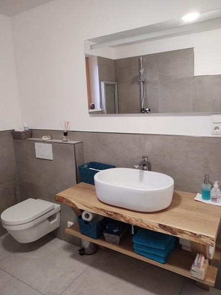 Photo of Bathroom in Mainleus