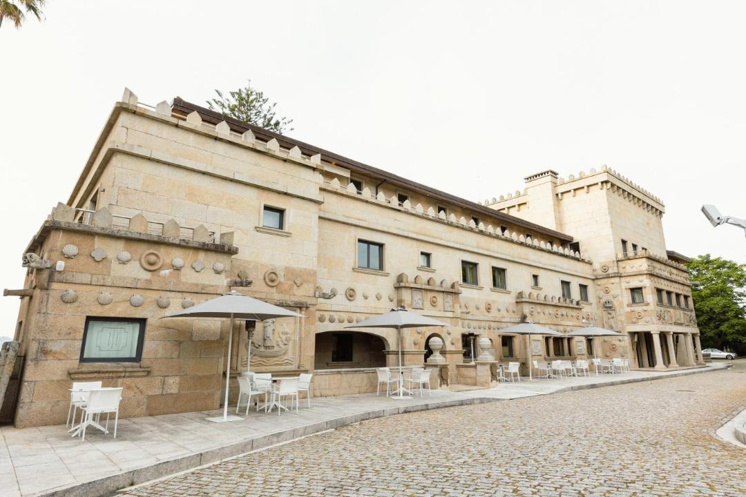 Photo of Buildings in Alcabre
