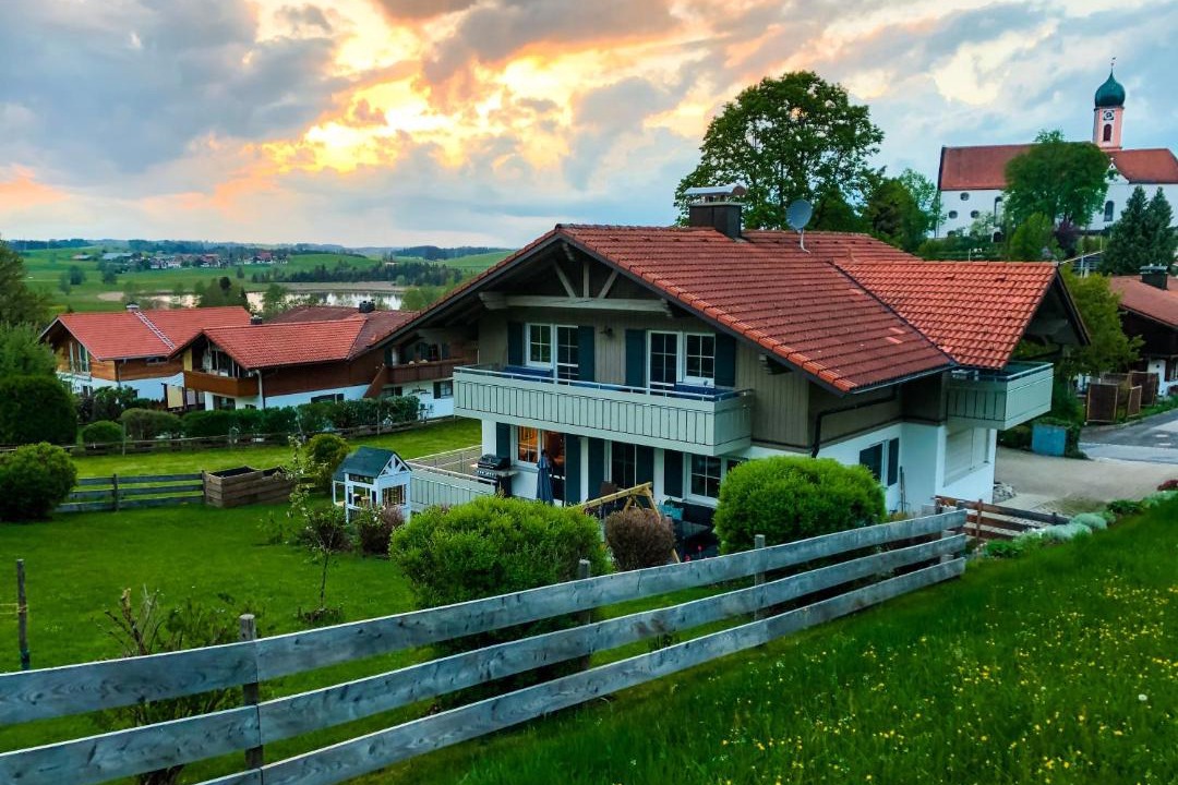 Photo of Buildings in Seeg