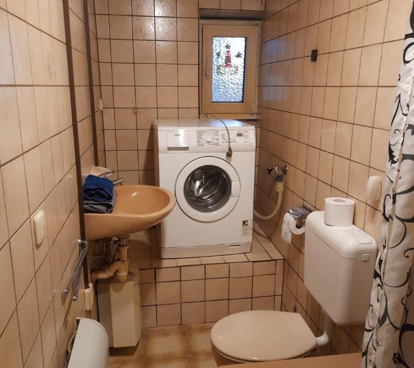 Photo of Bathroom in Guttenberg