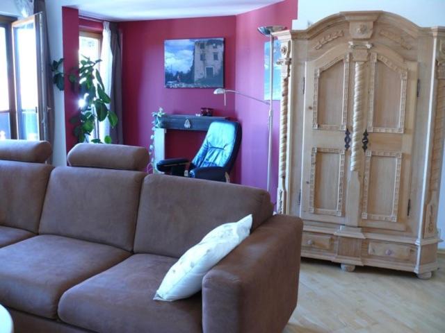 Photo of Livingroom in Entfelden