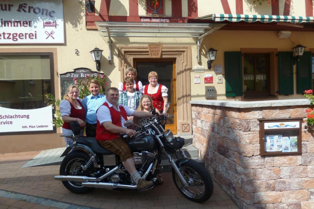 Photo of Others in Mitteleschenbach
