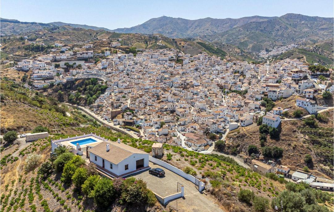 Photo of Buildings in Almachar