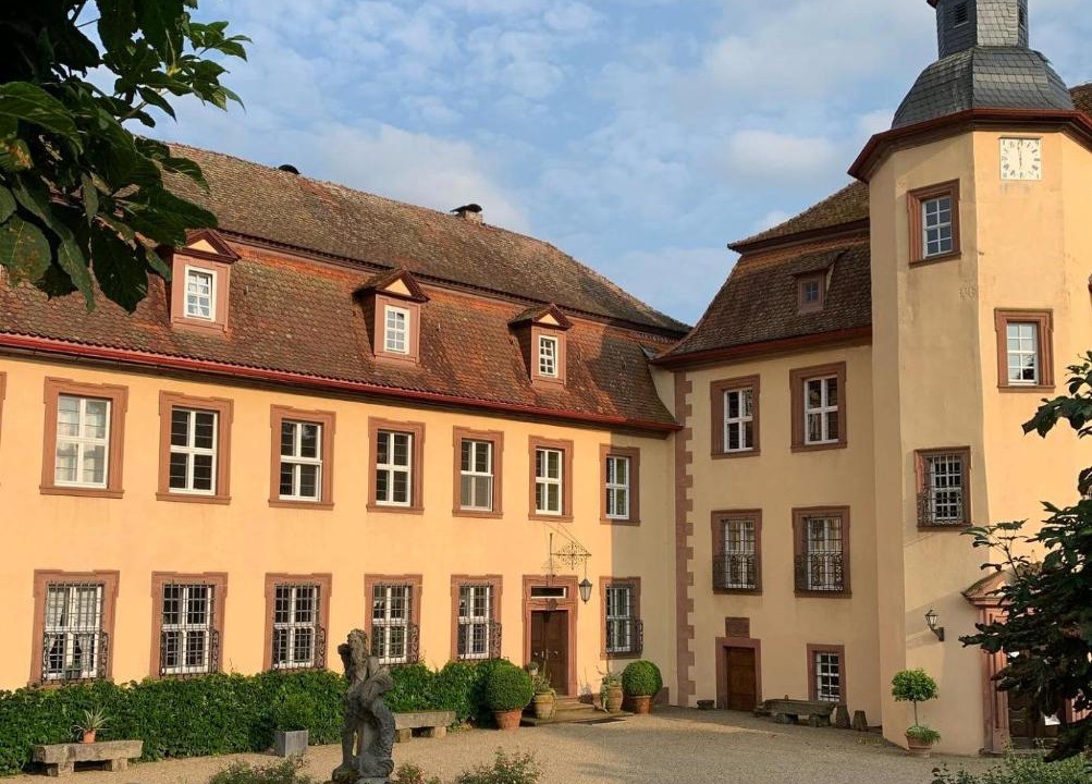 Photo of Buildings in Zeitlofs