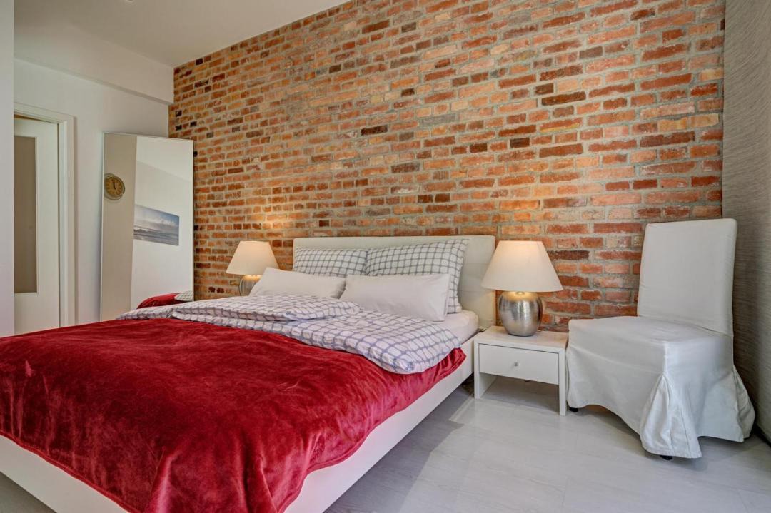 Photo of Bedroom in Ludwigsvorstadt-Kliniken