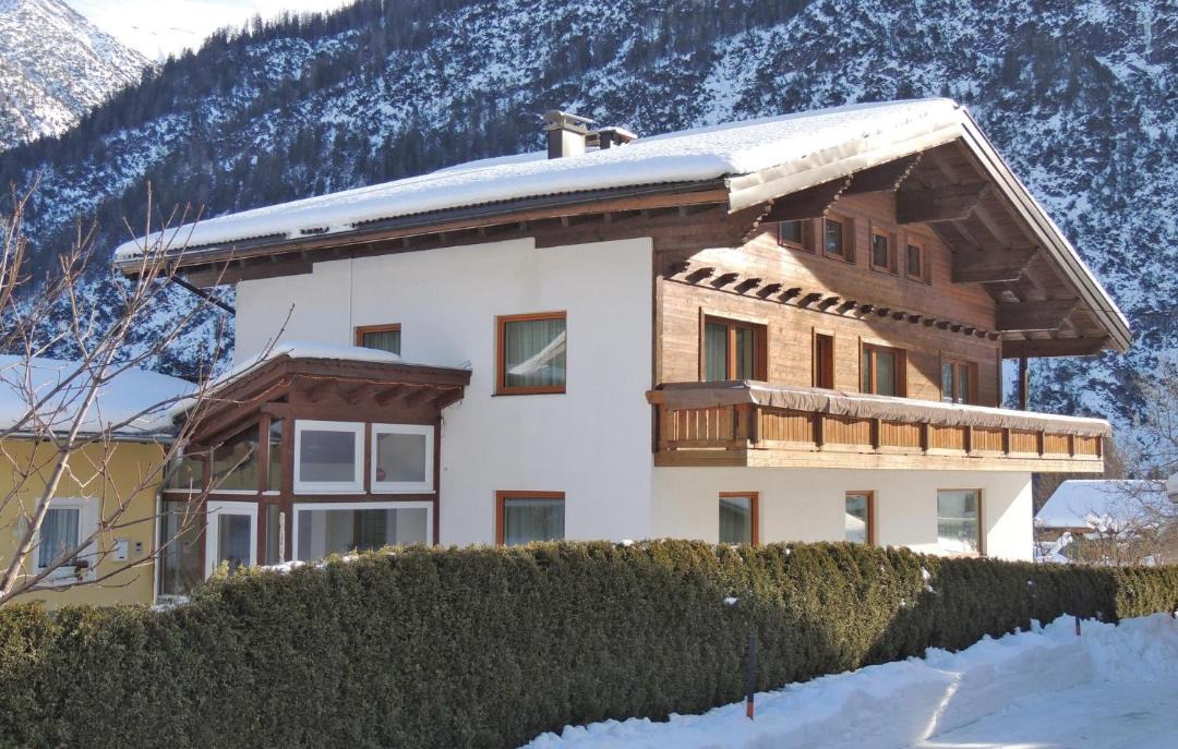 Photo of Others in Holzgau