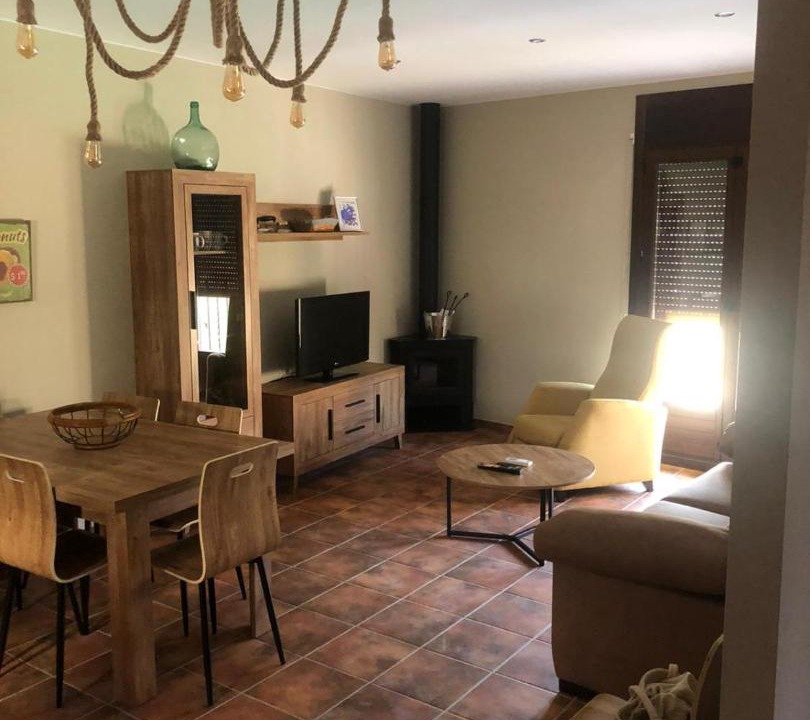 Photo of Livingroom in Mazaleon