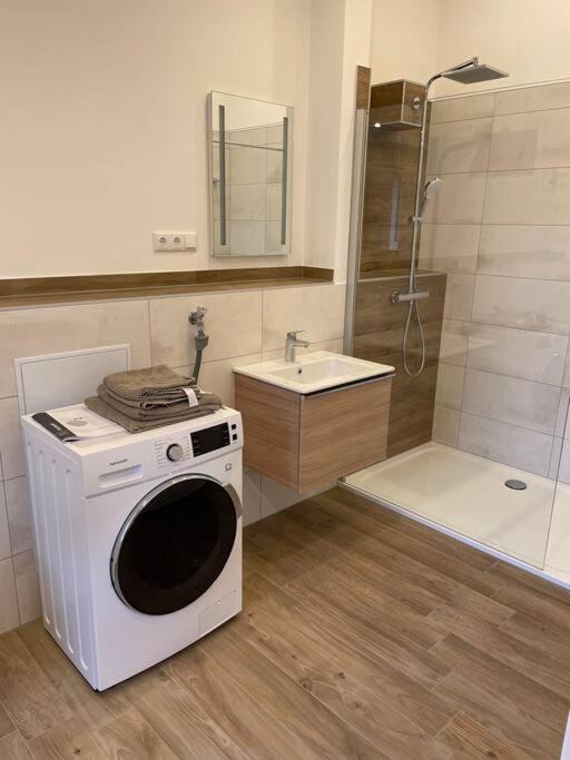 Photo of Bathroom in Grafenwohr