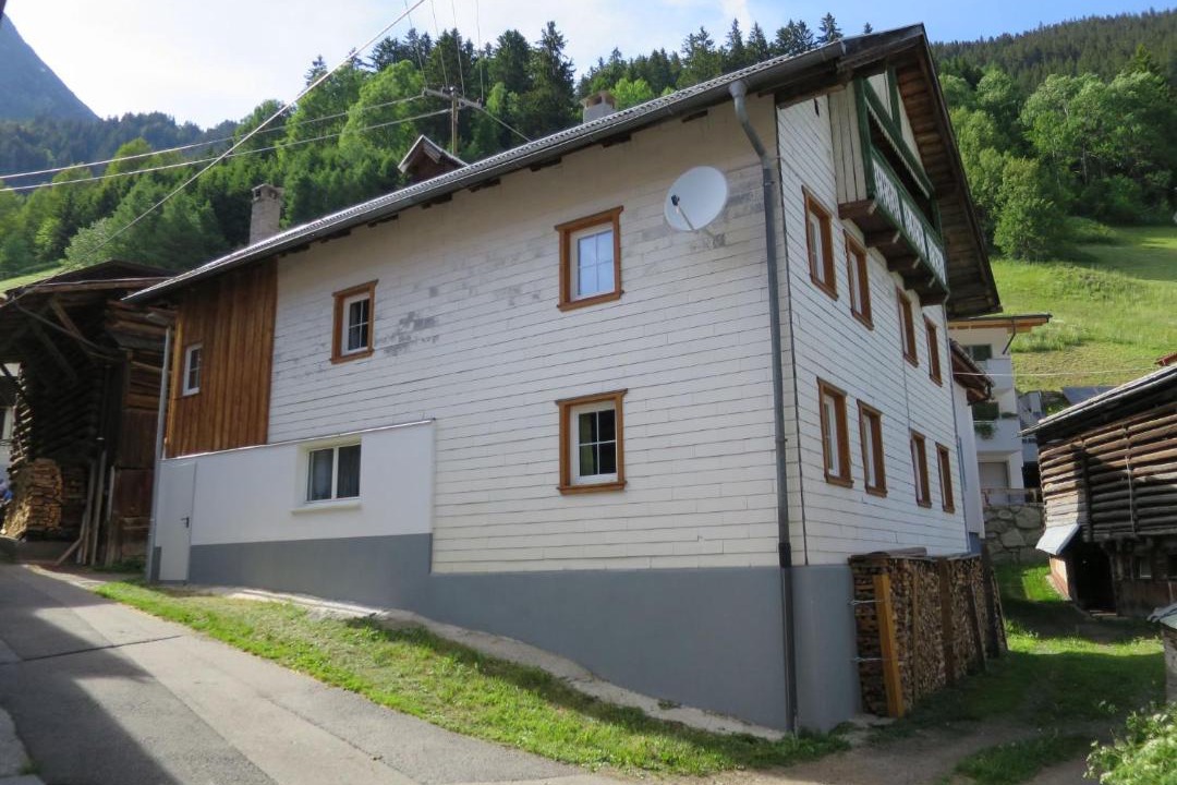 Photo of Buildings in Kappl
