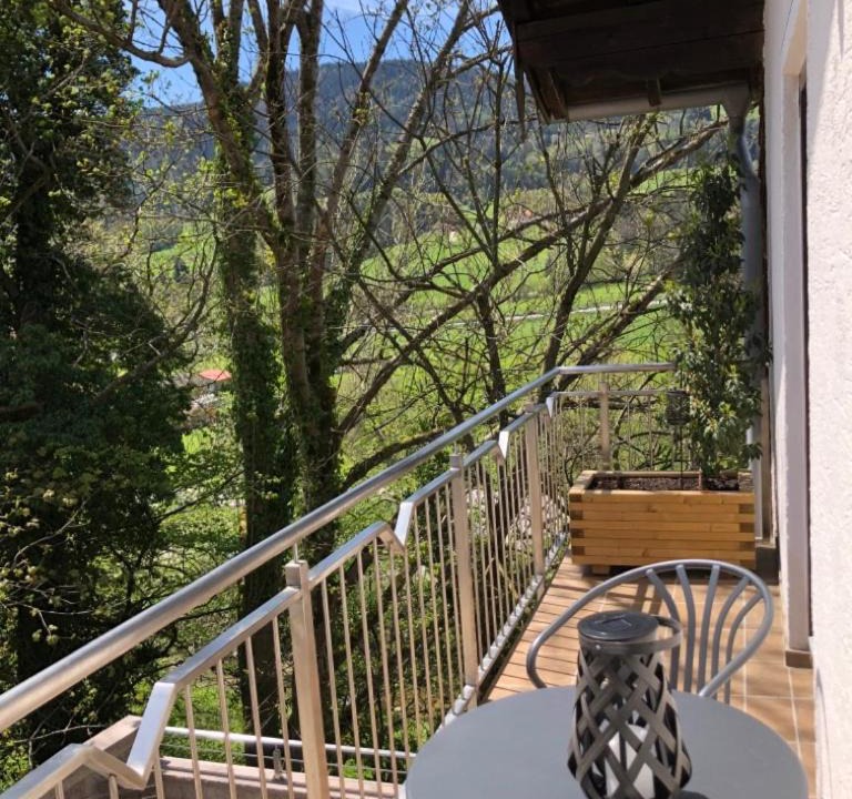 Photo of Patio Balcony in Anger