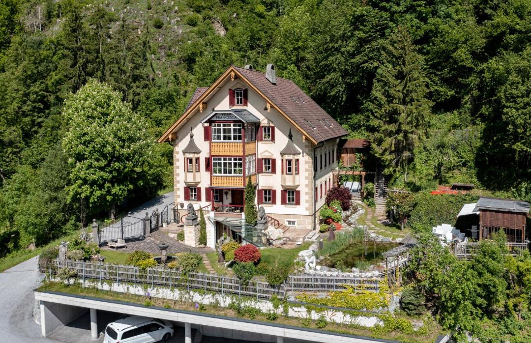 Photo of Others in Zellbergeben