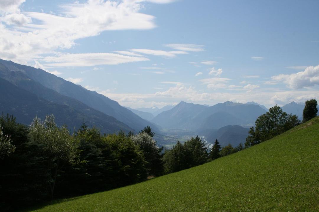 Photo of Others in Mosern