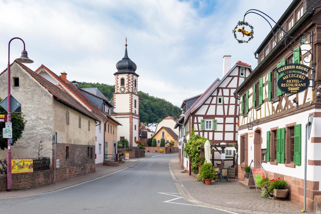 Photo of Buildings in Laudenbach
