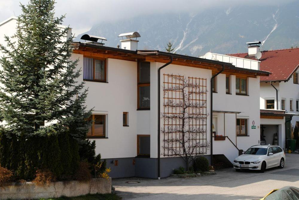 Photo of Buildings in Obsteig