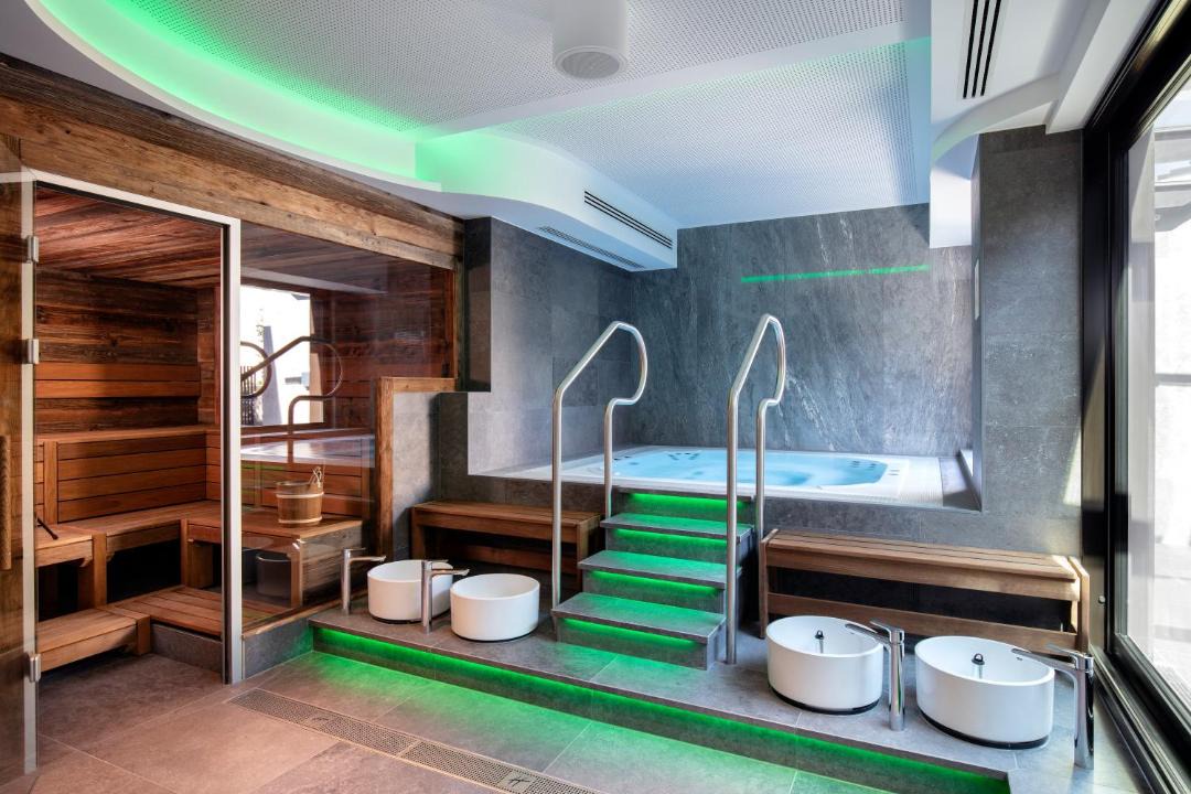 Photo of Bathroom in Innenstadt